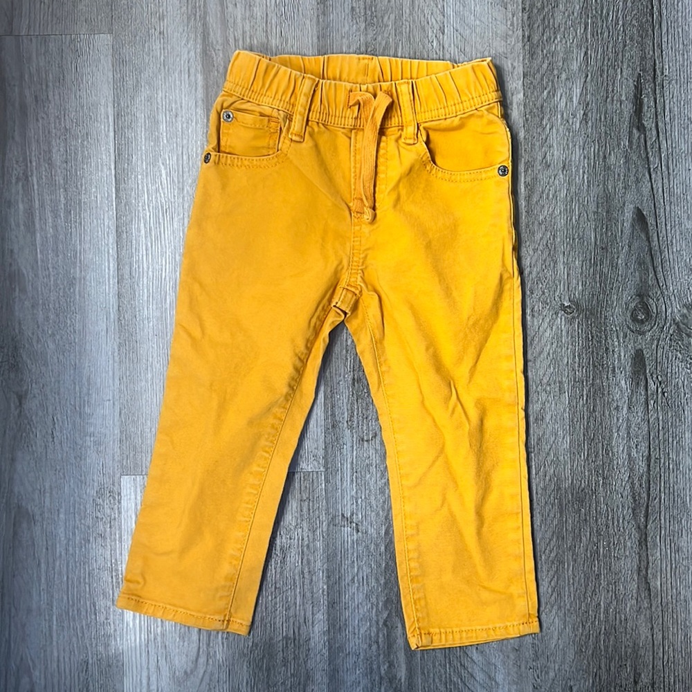 Boys Gap yellow jeans